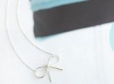 Colar Laço Simples  [CB0006]